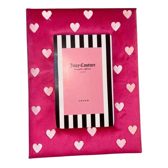 Juicy Couture Home Pink Velvet Heart Print Stand Up Photo Picture Frame 4”x 6” - Picture 8 of 8